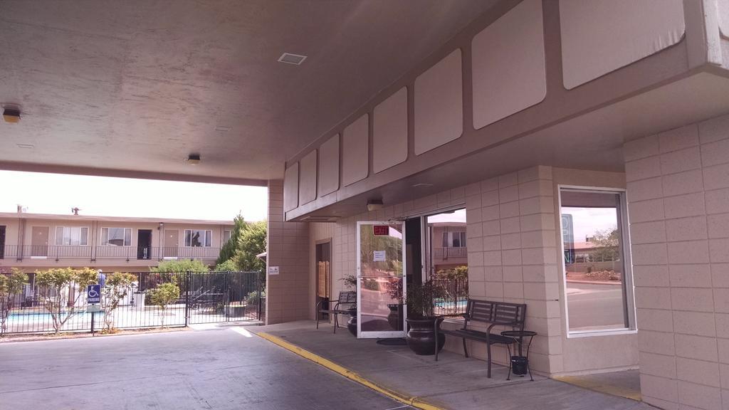 Lake Powell Canyon Inn Page Exterior foto