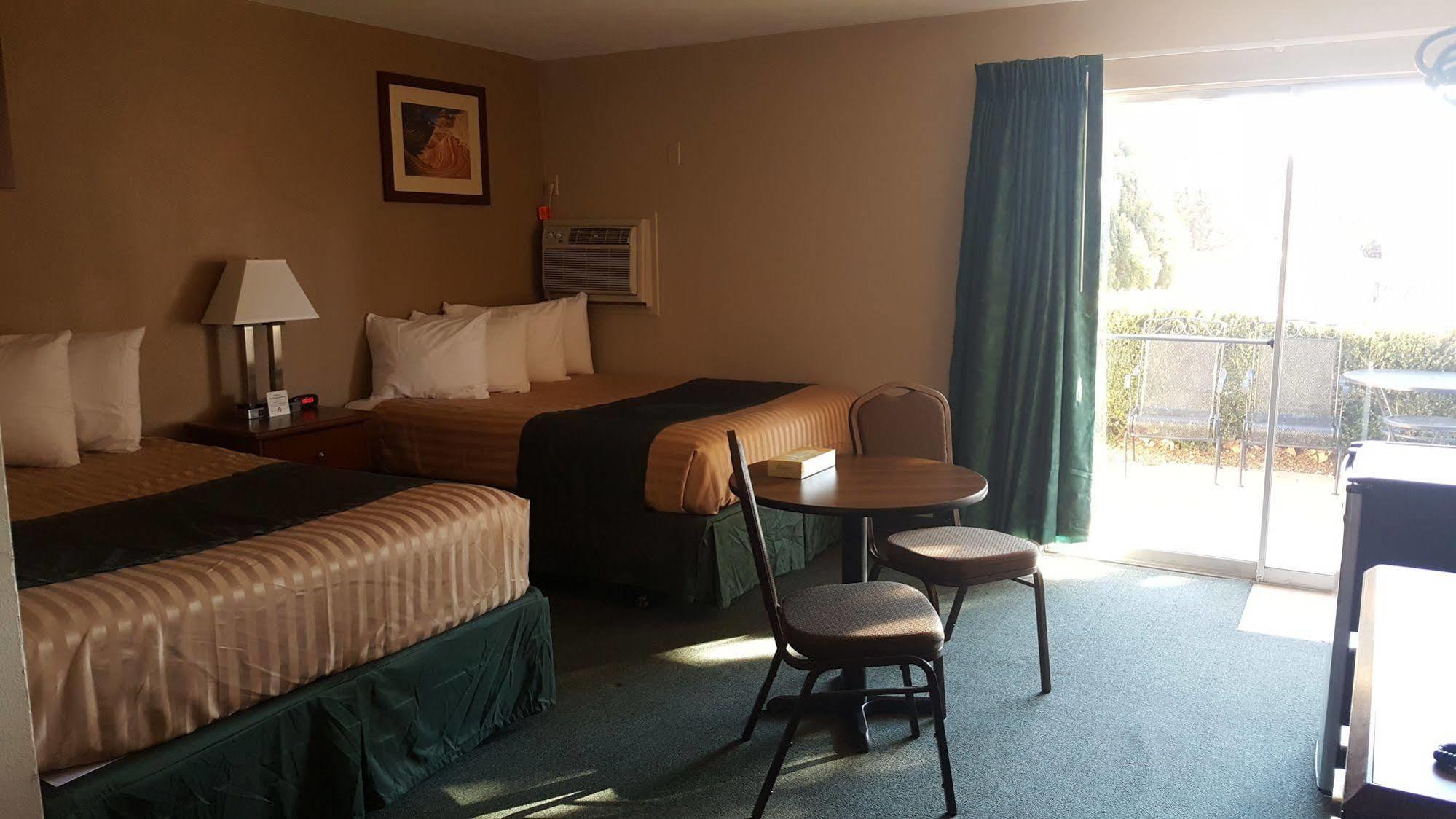 Lake Powell Canyon Inn Page Exterior foto