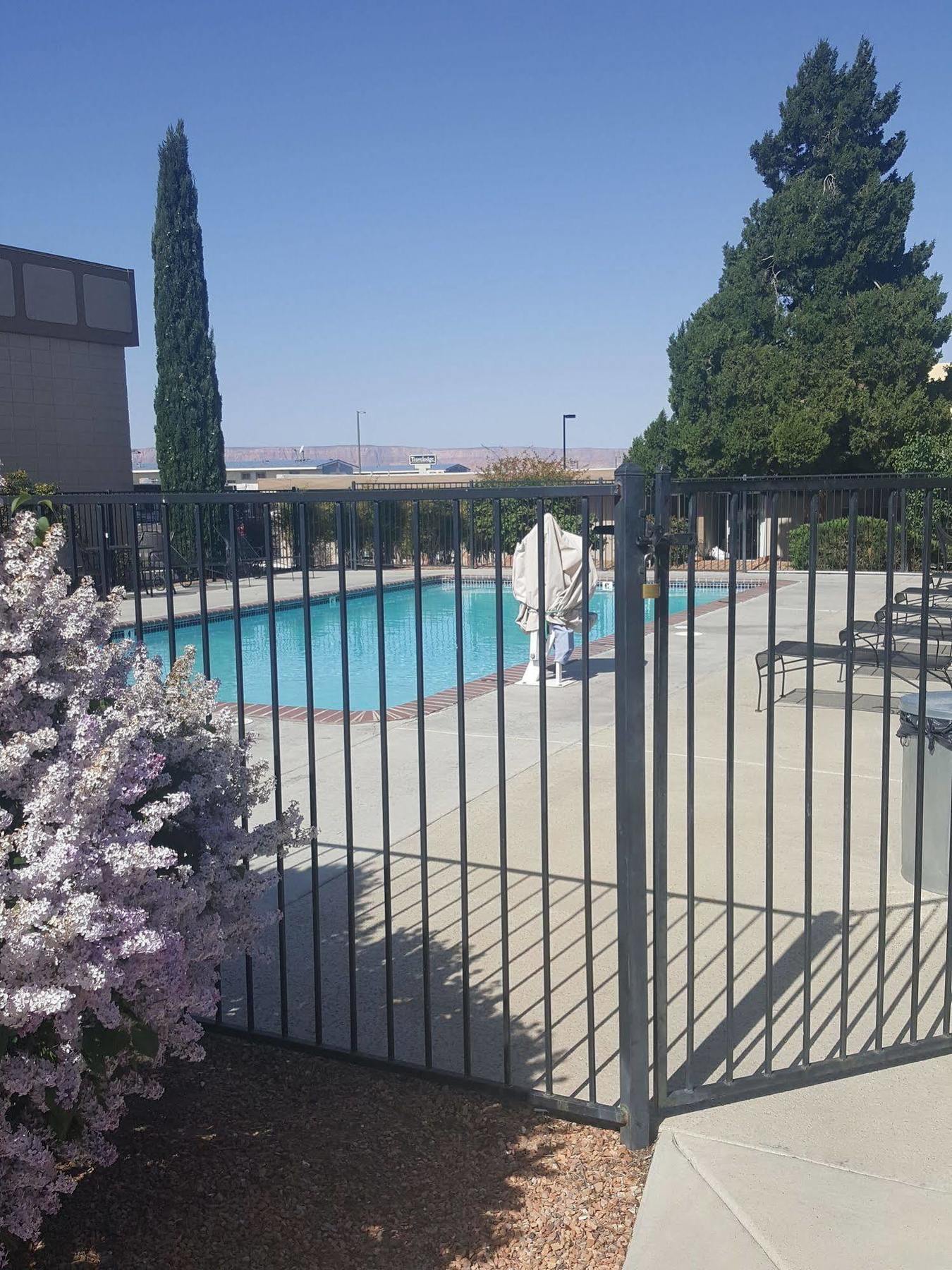Lake Powell Canyon Inn Page Exterior foto
